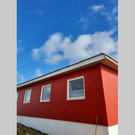 The Red House Near The Sea Apartman Njarthvik Kültér fotó